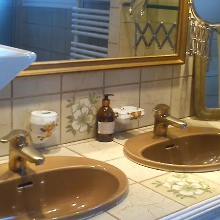 فندق مبيت وإفطار La Carioca ليز أنغلز